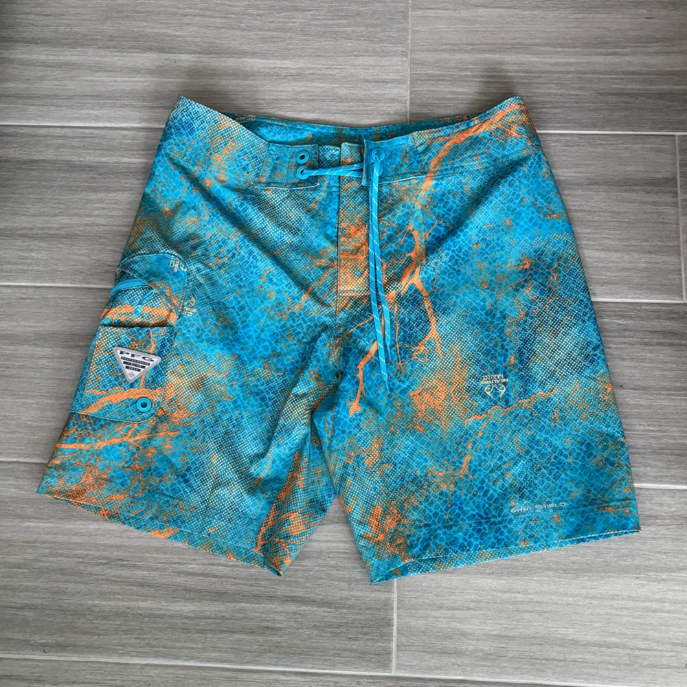 COLUMBIA Realtree Hybrid Fishing Shorts Men’s 32W Blue & Orange Art Design